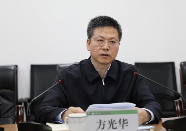 副省长方光华讲话副省长方光华一行视察我校医学人文教育中心副省长方